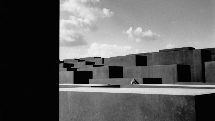 Jüdisches Berlin Gad Beck: Memorial to the Murdered Jews of Europe / Holocaust Memorial Jüdisches Berlin Gad Beck: Memorial to the Murdered Jews of Europe / Holocaust Memorial